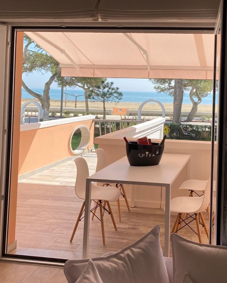 Appartamento Fronte Mare Villa Lory Линьяно-Саббьядоро Экстерьер фото